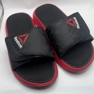 Reebok Black and Red Slides Sandals Youth Big Kid Size 4